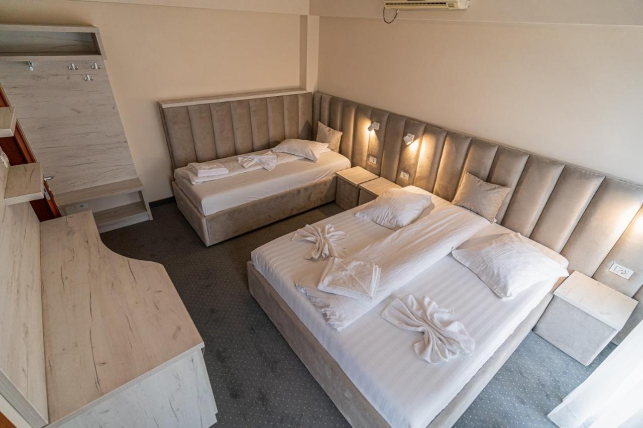 Camere De Inchiriat Elisei Timisoara Luaran gambar